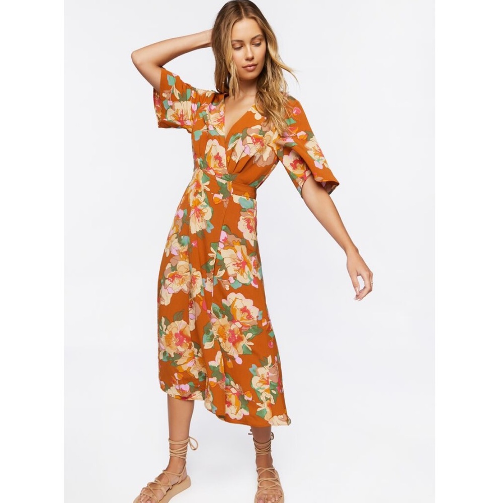 ✨Forever 21 Floral Wrap Dress